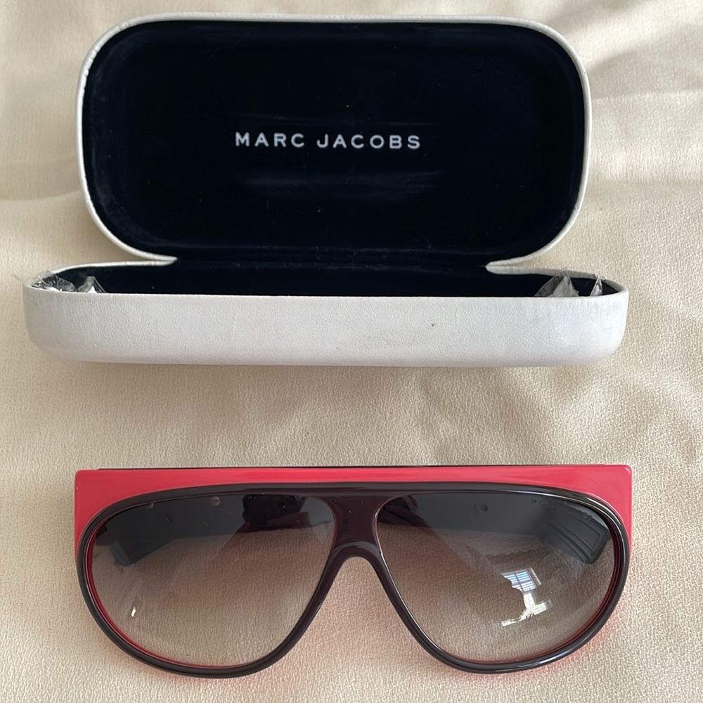 Marc Jacobs MJ 234S sunglasses